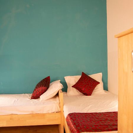 Roambay Hostel Májszúr Kültér fotó