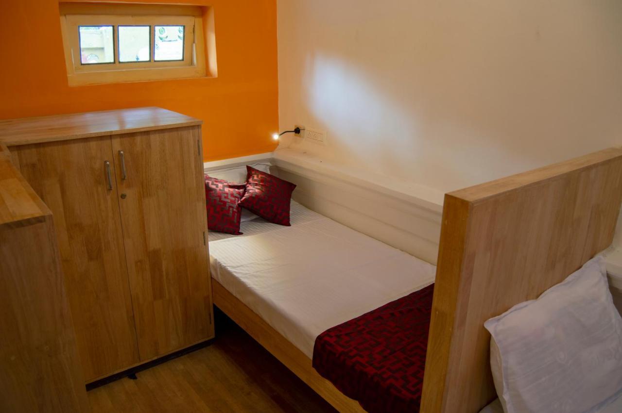 Roambay Hostel Májszúr Kültér fotó