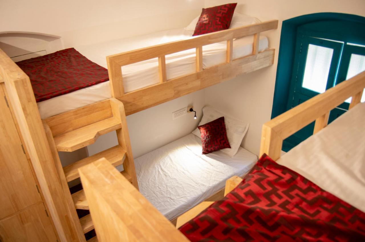 Roambay Hostel Májszúr Kültér fotó